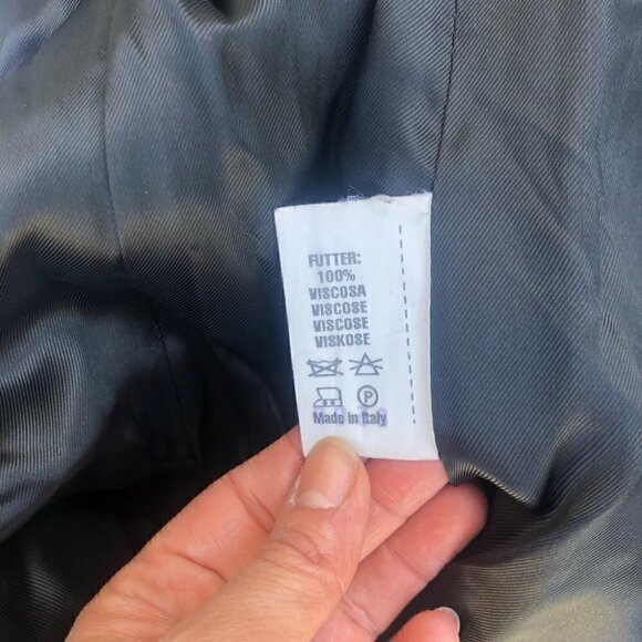 Donna Vittoria Italian Virgin Wool and Mohair Black/Charcoal Trench Coat Size 8 - Picture 15 of 16